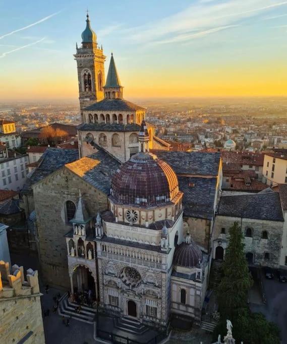 Suite32 Bergamo Exterior foto